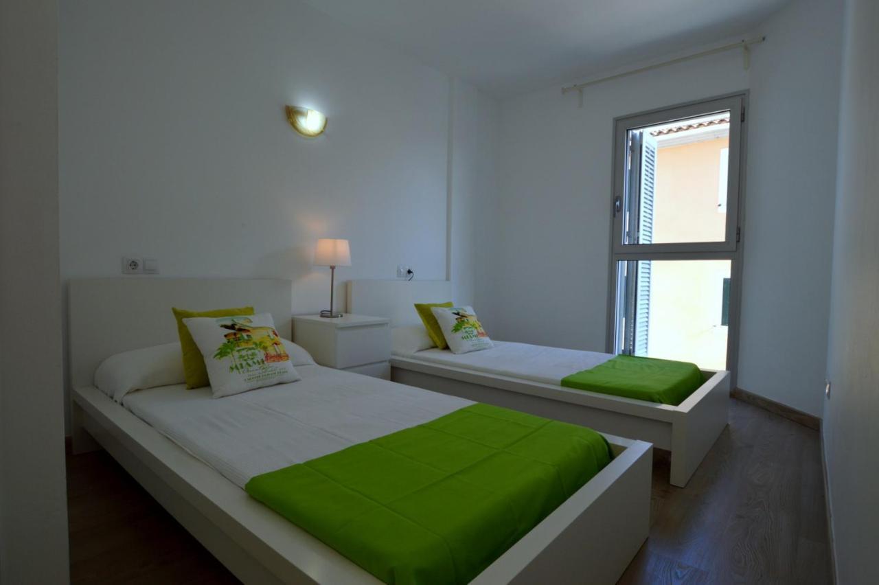 Bonito Apartamento Sa Marina Cerca De La Playa Apartment อัลกูเดีย ภายนอก รูปภาพ